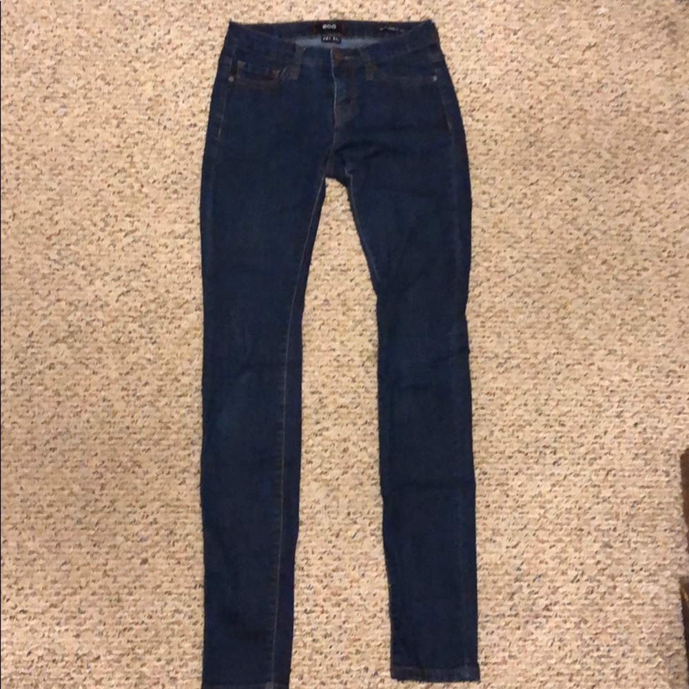 BDG Jeans. Mid-Rise Long